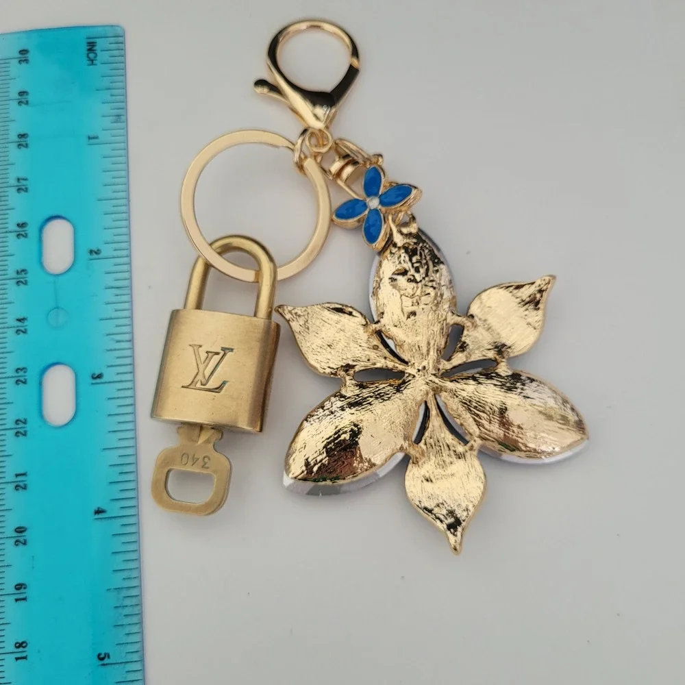 Louis Vuitton Padlock Key Blue Crystal Flower Bag Charm Keychain Gold Tone Gift